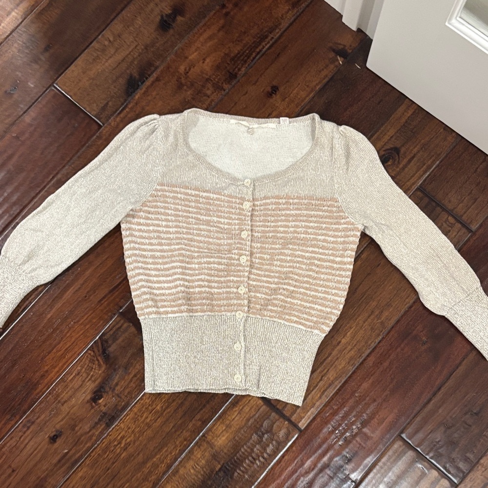Anthro Chic Beige Striped  Women's Cardigan (silver and gold thread) Small